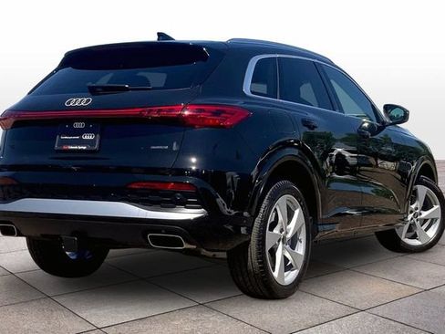Used 2025 Audi Q5 Premium Plus w/ Premium Plus AWD/4WD image 13