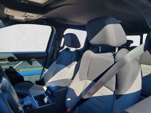 Used 2024 Toyota Tacoma TRD Sport w/ TRD Sport Upgrade Package image 13