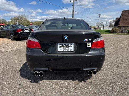 Used 2008 BMW M5 RWD image 6