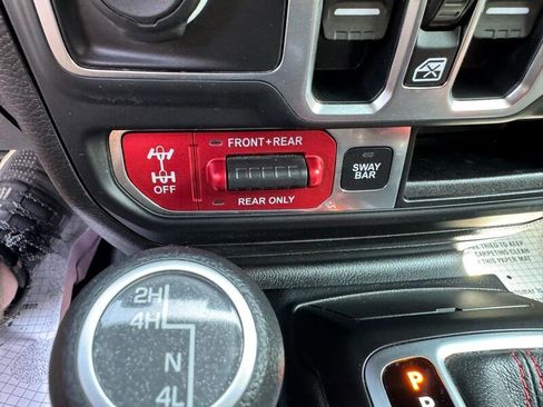 Used 2020 Jeep Wrangler Unlimited Rubicon image 25