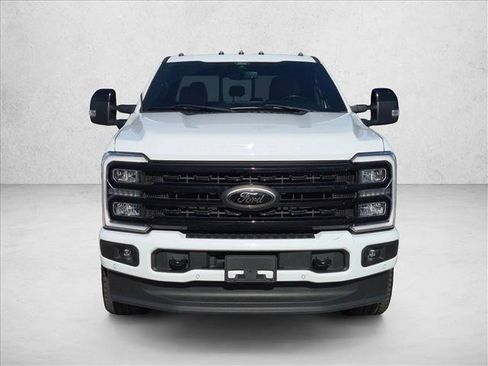 Used 2024 Ford F250 Lariat w/ Lariat Ultimate Package AWD/4WD image 2