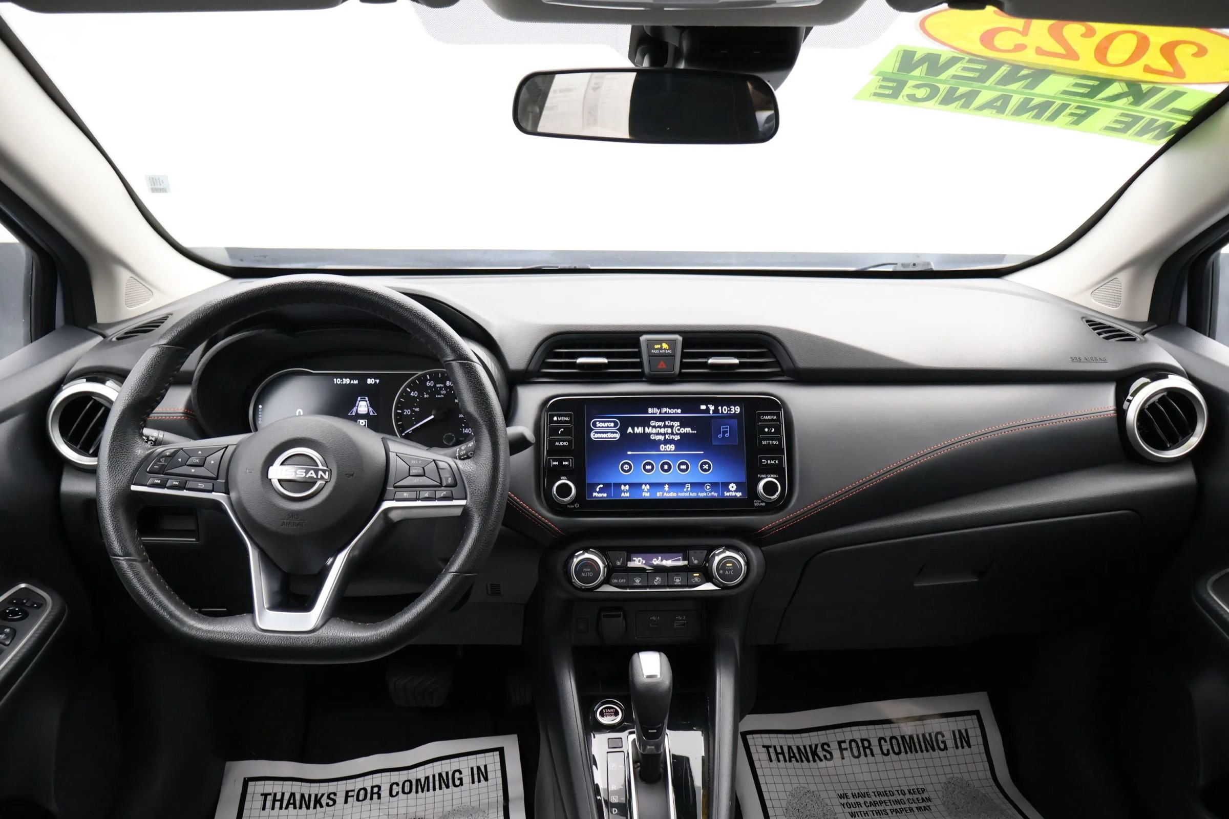 Used 2025 Nissan Versa SR FWD image 15