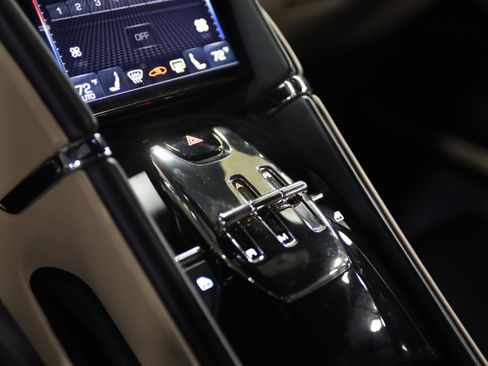 Used 2021 Ferrari Roma RWD image 30