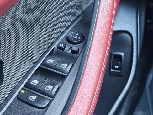 Used 2023 BMW i4 eDrive40 w/ M Sport Package image 31