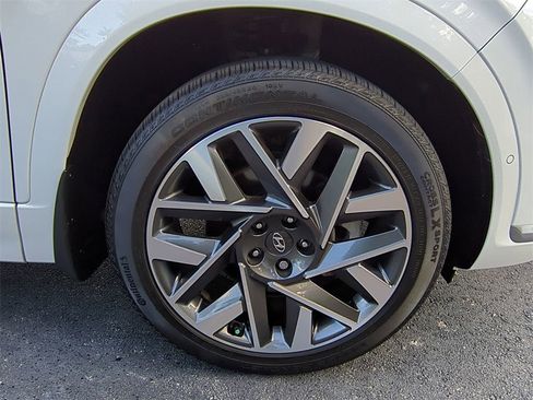 Used 2023 Hyundai Santa Fe Calligraphy image 11