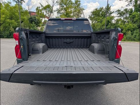 Used 2025 Chevrolet Silverado 1500 LT Trail Boss w/ Convenience Package II AWD/4WD image 20