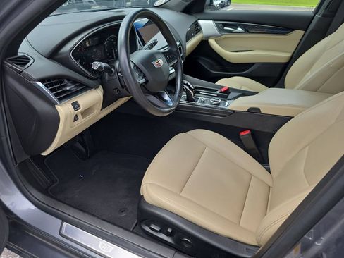 Used 2022 Cadillac CT5 Premium Luxury RWD image 9