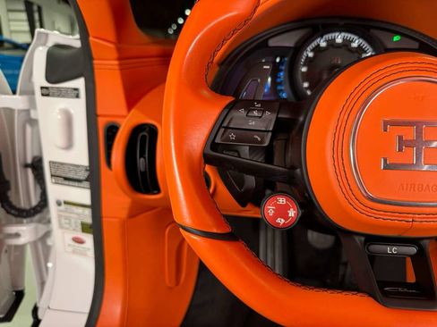 Used 2022 Bugatti Chiron Pur Sport image 15