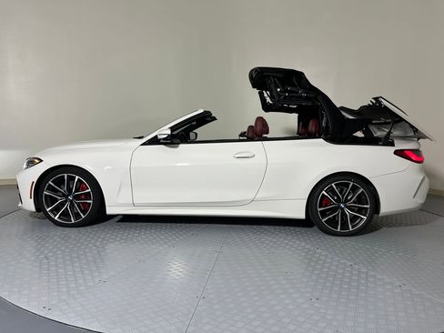 Used 2022 BMW 430i Convertible w/ M Sport Package image 34