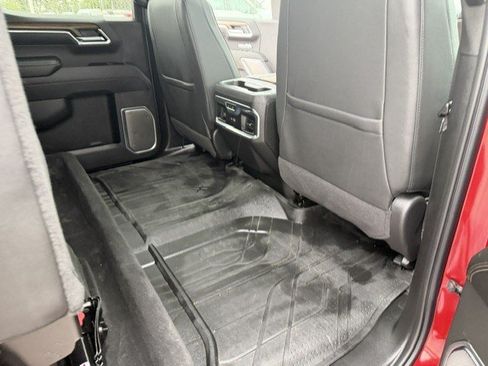 Used 2025 Chevrolet Silverado 1500 High Country AWD/4WD image 40