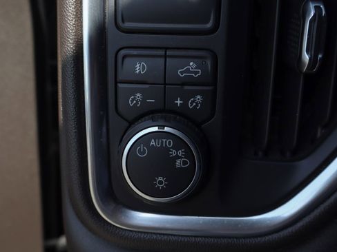Used 2020 Chevrolet Silverado 1500 RST w/ All-Star Edition RWD image 24