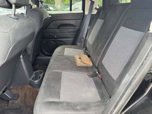 Used 2014 Jeep Patriot Sport FWD image 16
