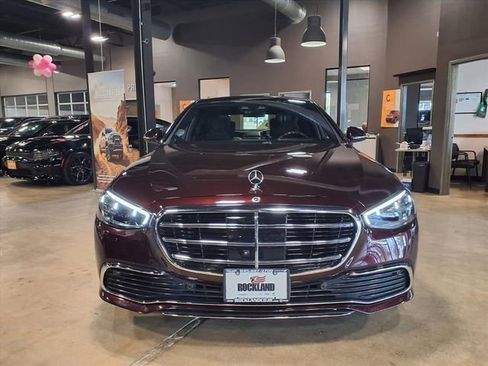 Used 2022 Mercedes-Benz S 580 4MATIC Sedan w/ Warmth & Comfort Package image 2