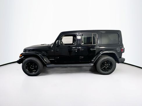 Used 2023 Jeep Wrangler Unlimited Sahara AWD/4WD image 8