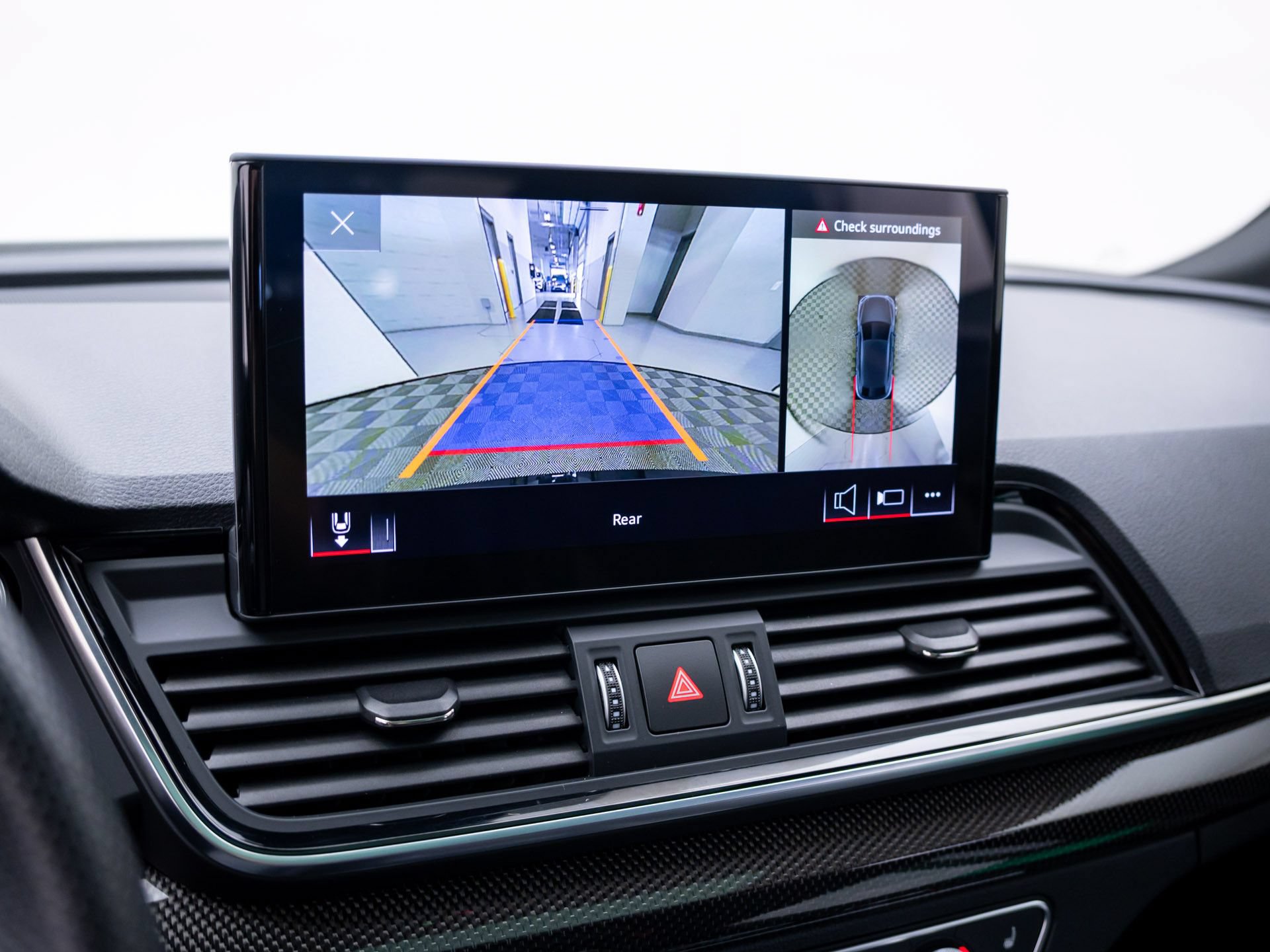 Used 2022 Audi SQ5 Premium Plus w/ Premium Plus Package AWD/4WD image 25