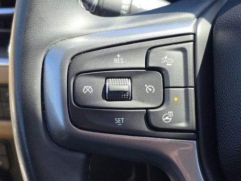 Used 2023 Chevrolet Tahoe Premier w/ Premium Package 2 image 29