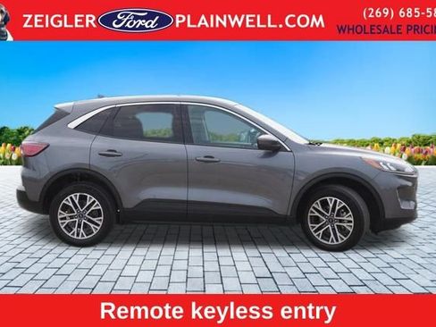 Used 2022 Ford Escape SEL image 6