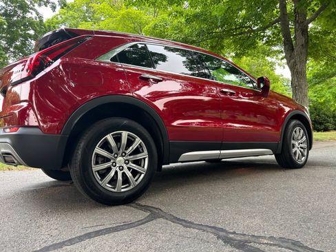 Used 2019 Cadillac XT4 Premium Luxury AWD/4WD image 24