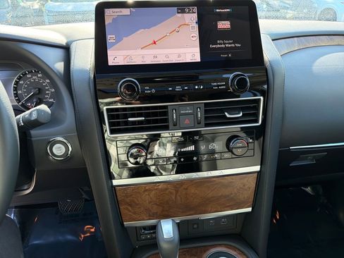 Used 2024 Nissan Armada SL w/ Captain's Chairs Package RWD image 25