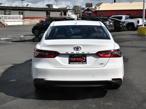 Used 2024 Toyota Camry LE image 7