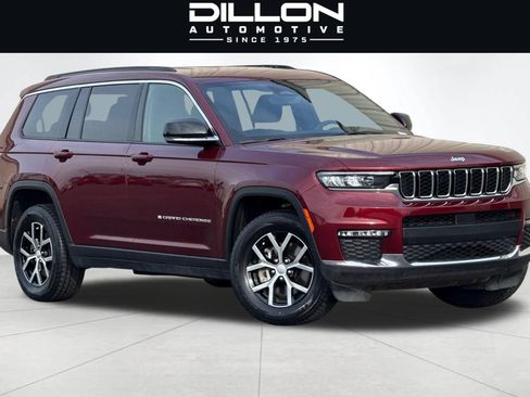 Used 2024 Jeep Grand Cherokee L Limited w/ Trailer Tow Package AWD/4WD image 2