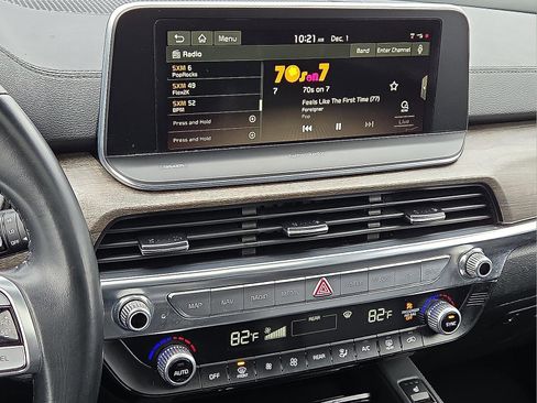 Used 2020 Kia Telluride SX w/ Towing Package image 18