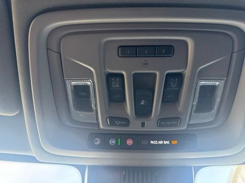 Used 2025 Chevrolet Silverado 2500 LTZ w/ LTZ Plus Package AWD/4WD image 44