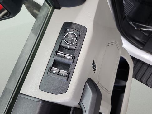 Used 2019 Ford F150 XL w/ Equipment Group 101A Mid AWD/4WD image 11