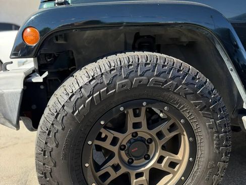 Used 2012 Jeep Wrangler Sahara w/ Connectivity Group AWD/4WD image 6