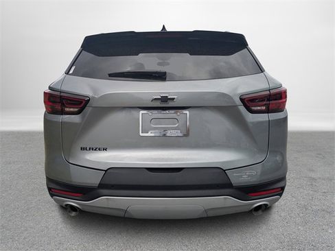 New 2025 Chevrolet Blazer LT w/ Midnight/Sport Edition image 5
