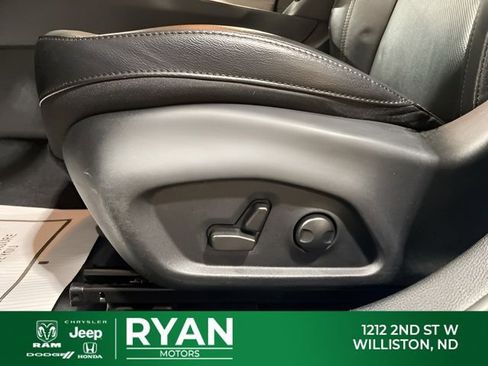 Used 2022 Jeep Compass Latitude image 27