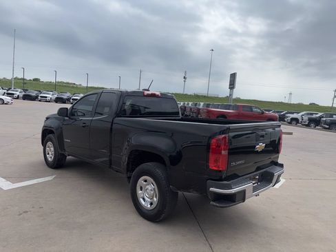 Used 2020 Chevrolet Colorado W/T RWD image 5