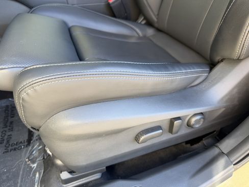 Used 2025 Subaru Outback Limited image 16