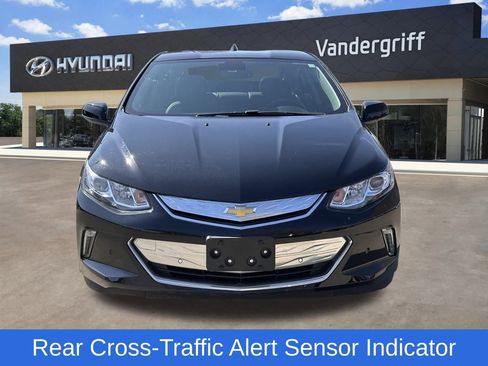 Used 2018 Chevrolet Volt Premier w/ Driver Confidence Package image 7