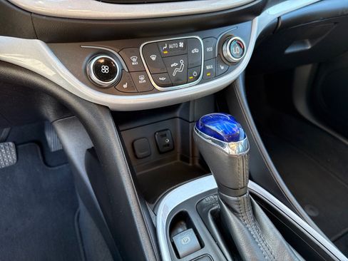 Used 2018 Chevrolet Volt LT w/ LT Driver Confidence Package image 19