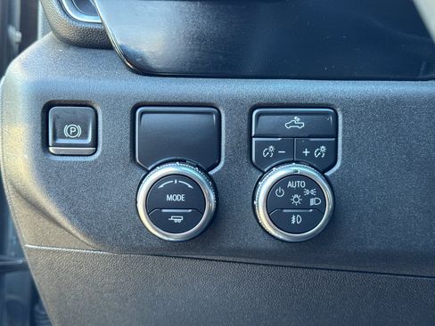 Certified 2024 GMC Sierra 1500 Elevation image 25