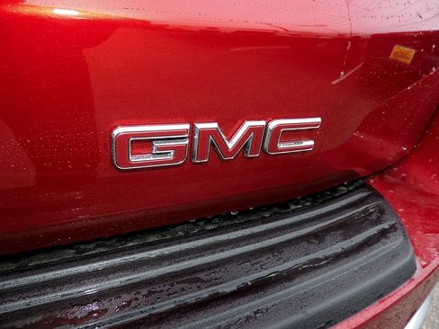 New 2026 GMC Yukon Denali w/ Sun & Power Step Package image 22