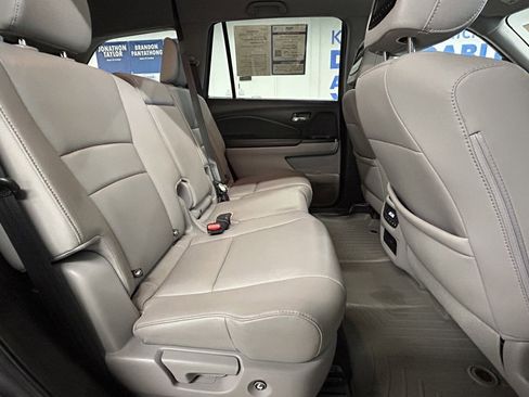 Used 2016 Honda Pilot EX-L image 18