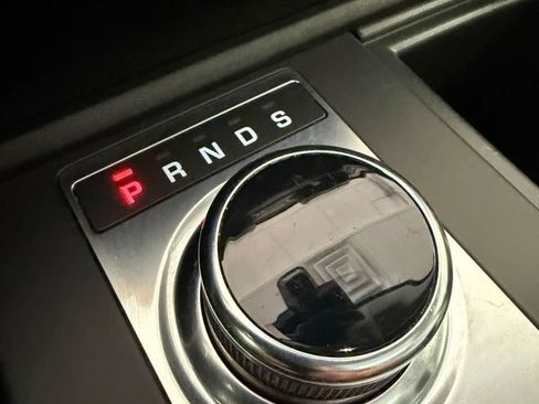 Used 2020 Land Rover Discovery SE AWD/4WD image 51