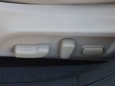 Used 2019 Subaru Outback 3.6R Limited image 25