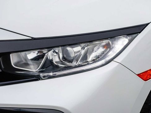 Used 2018 Honda Civic EX-L image 8