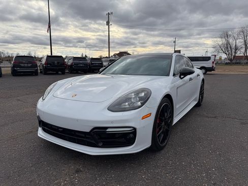 Used 2019 Porsche Panamera GTS w/ Premium Package Plus AWD/4WD image 11