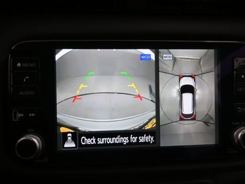 Used 2023 Nissan Kicks SR FWD image 14