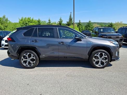 Certified 2022 Toyota RAV4 XSE w/ Premium Package AWD/4WD image 7