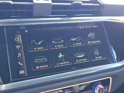 New 2025 Audi Q3 2.0T Premium Plus image 30