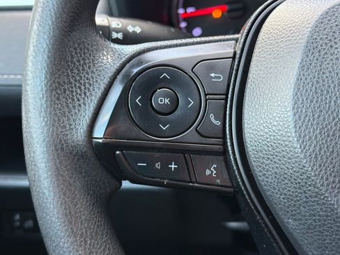 Used 2019 Toyota RAV4 LE image 29