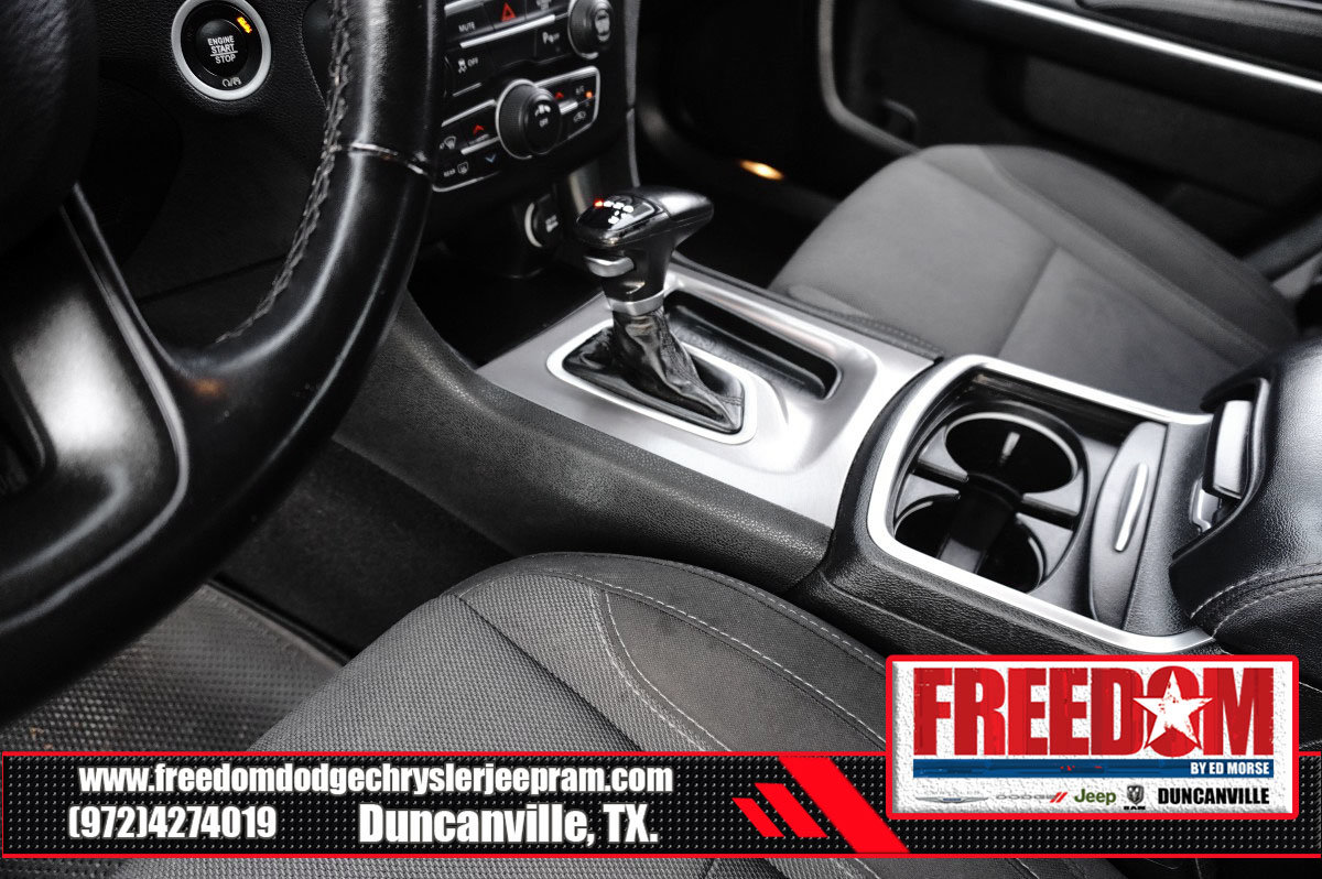 Used 2022 Dodge Charger SXT RWD image 32