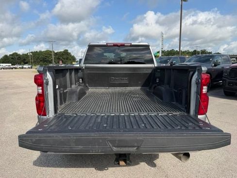 Used 2025 Chevrolet Silverado 2500 LT w/ Safety Package AWD/4WD image 8