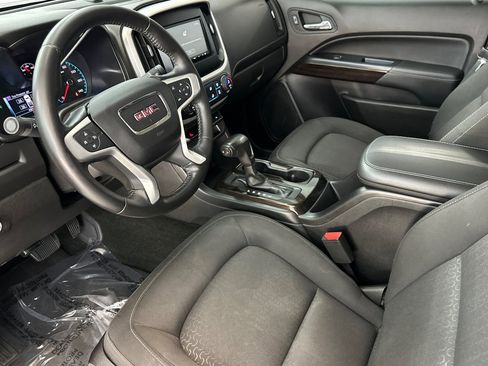 Used 2017 GMC Canyon SLE w/ SLE Convenience Package RWD image 4