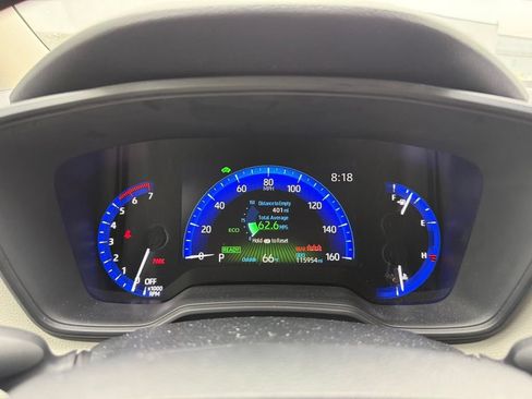 Used 2021 Toyota Corolla LE w/ Carpet Mat Package (TMS) FWD image 10